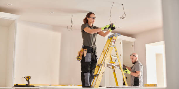 Best Circuit Breaker Repair  in Berkshire Lakes, FL