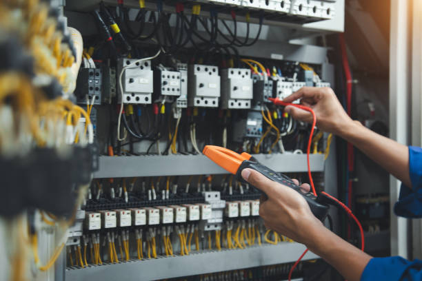 Best Licensed Electrician  in Berkshire Lakes, FL